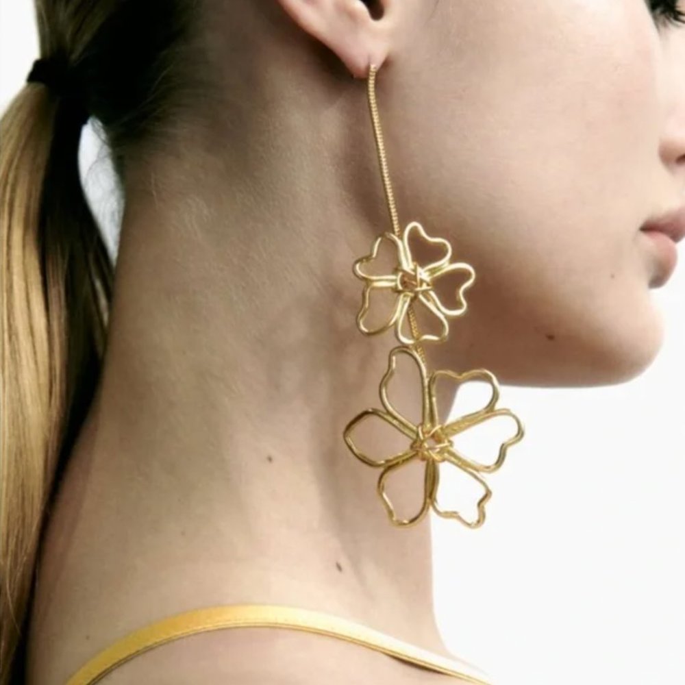 Zara Floral Drop Earrings